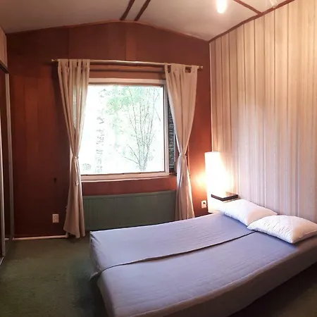 3 Bedroom House With Traditional Stove In Sauna And Big Fireplase Hall Near Lake Imatra