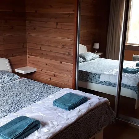3 Bedroom House With Traditional Stove In Sauna And Big Fireplase Hall Near Lake Venkovský dům Imatra